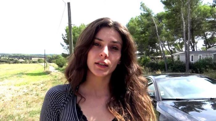 [Jacquie et Michel TV] Vanessa [Vanessa, 19ans, etudiante bordelaise !] [FullHD]