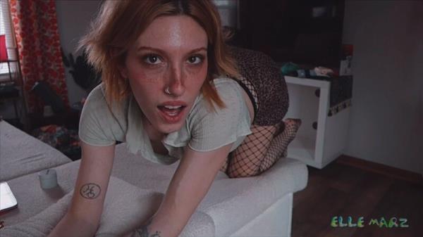 Elle Marz - Mommys free use toy [FullHD 1080P]  