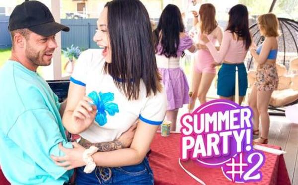 Iris Murai, Ashly Rabbit, Roxy Muray - Summer Party P2 [FullHD 1080P]  - ClubSweethearts