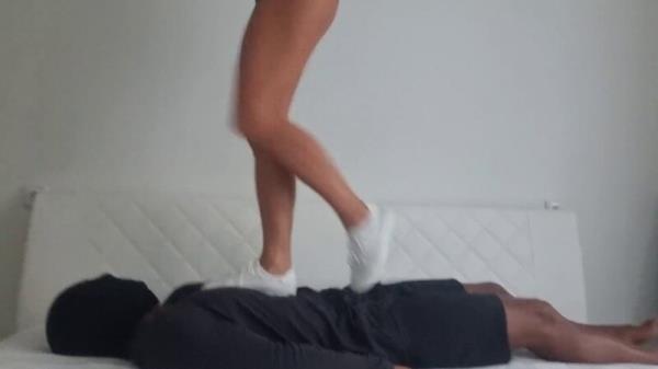 Barbievonberlin - Barbie Trample In White Sneakers No.12 [FullHD 1920P]  