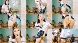 Layla Lee � Schoolgirl Poops for Teacher! [HD 1280P]  