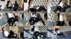 Evil Woman: Facesitting On The Terrible Worker [FullHD 1080P]  
