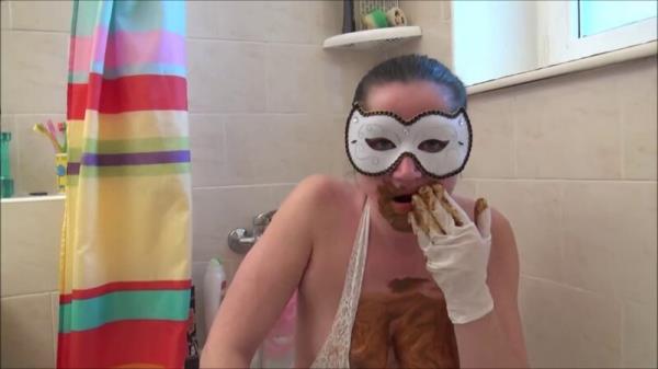 dirtyscatgirl � scat show in white nylons and white mask [HD 1280P]
