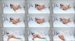 Reallifecam - Leora Have Hot Pussy Fingering In Bedroom 07.09.2025 [FullHD 1020P]  