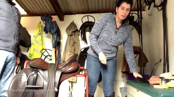 Goddess Epona - Sub Is Late Taking Goddess Shopping [HD 1280P]  