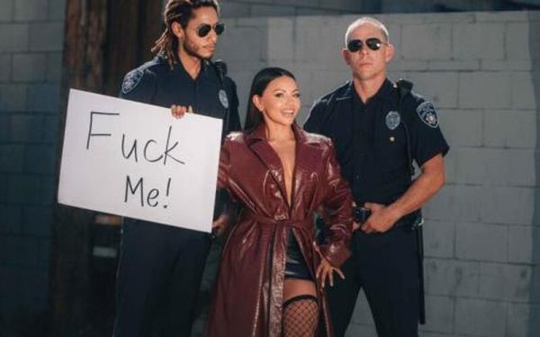 Brandy Salazar - Double Booked! You Gonna Fuck Me, Officers? [FullHD 1080P]  - BrazzersExxtra