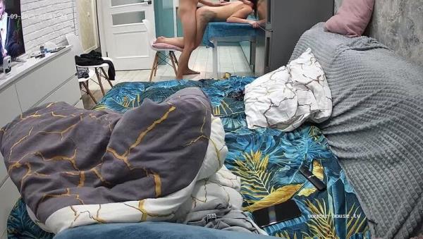 Voyeur-House - Lola Teddy Couch Fuck Livingroom 19.09.2025 Cam 3 [HD 720P]  