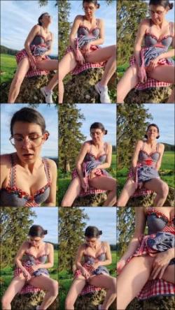 sierrachanger - Es knallt unter dem dirndl [FullHD 1080P]  - MyDirtyHobby