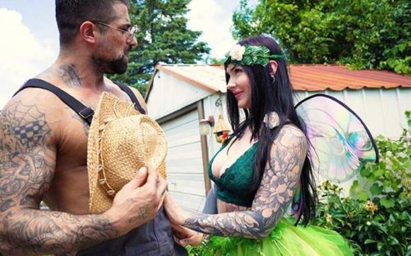 Mag Numb - Elf On A Shaft [FullHD 1080P]  - PegasProductions