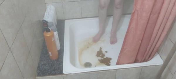 RavenHearth666 � Stepping and squashing poop with my feet [HD 1600P]