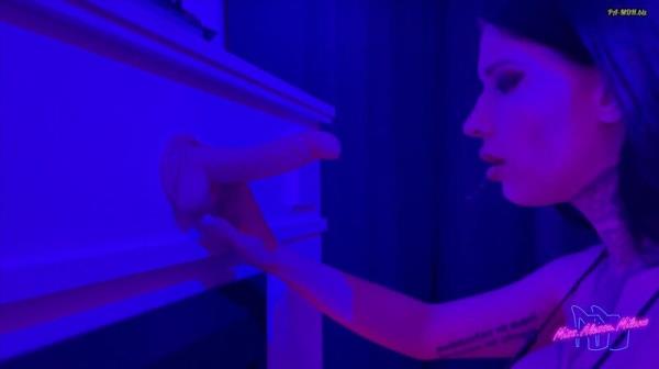 MissAlessaMilano - Saugdildo Deluxe - Blowjob und Fick Show [FullHD 1080P]  - MyDirtyHobby