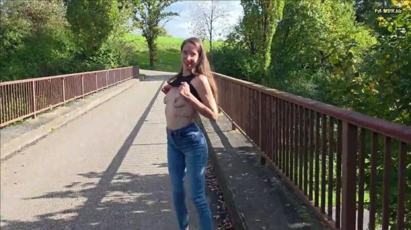 Sofia-Bloom - Geht das wirklich zu weit  Meine erste offentliche Mutprobe [FullHD 1080P]  - MyDirtyHobby