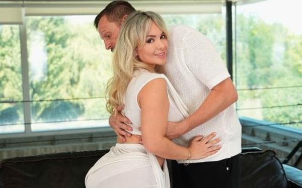 Tatiana Alvarez - Heartbreak And Comfort [FullHD 1080P]  - LoveHerBoobs