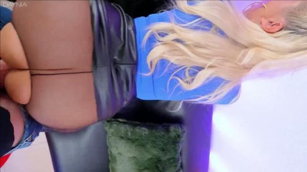 Daynia - 18jahriger JUNGSCHWANZ liefert HEFTIG ab - ALLE LOCHER der MILFSCHLAMPE z... [FullHD 1080P]  - MyDirtyHobby