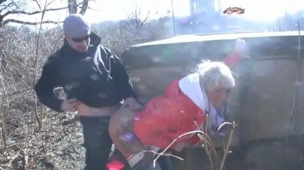 nightkiss66 - OMG - Public - Fick in Berlin [HD 720P]  - MyDirtyHobby