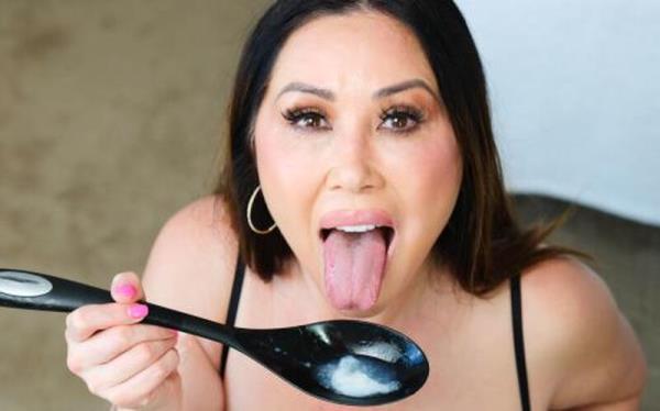 Kianna Dior - BJ Titty Fuck And Swallow [FullHD 1080P]  - EvilAngel