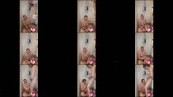 PinaPeach - Lia Love pisst mich in der Dusche voll [FullHD 1080P]  - MyDirtyHobby