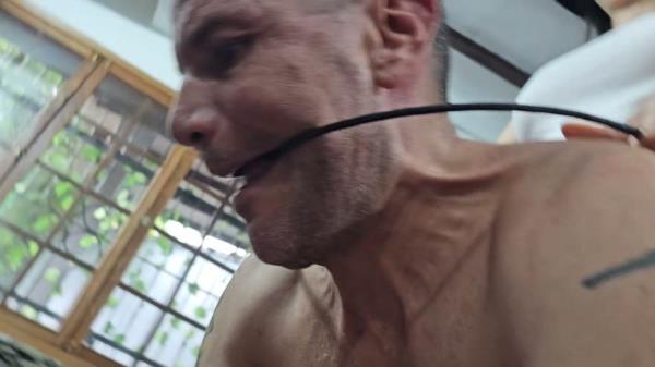 Latin Beauties in High Heels - The Punishment of the lazy pony by Katherine [FullHD 1080P]  