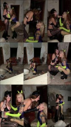 SallyDinosaur - Spooky Halloween Season ist da [FullHD 1080P]  - MyDirtyHobby