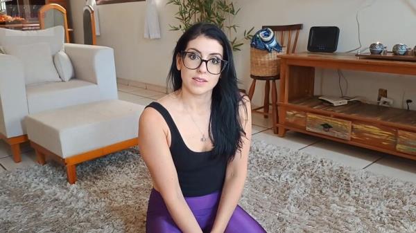 Loreena Fox - Stepmom Cheats on Hubby [HD 720P]  