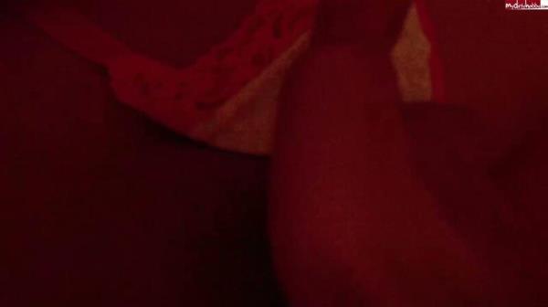 Carmen-Deluxe - Im Schlaf betatscht und gefingert [HD 720P]  - MyDirtyHobby