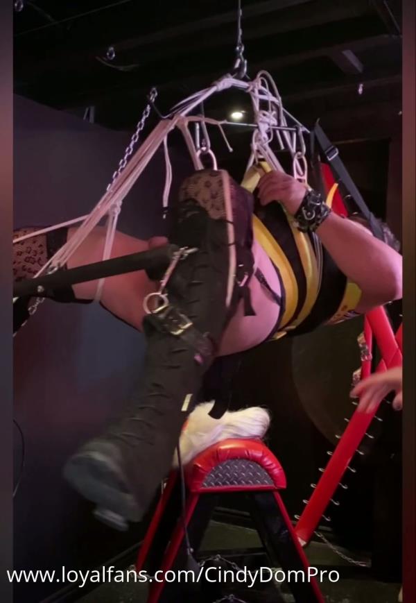 Mistress Cindy - Well filled Suspension [FullHD 950P]  