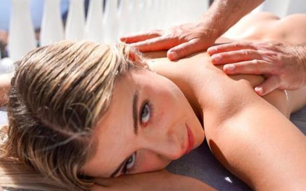 Angelique Rose - She Gets A Sensual Massage [FullHD 1080P]  - HardcoreHoliday