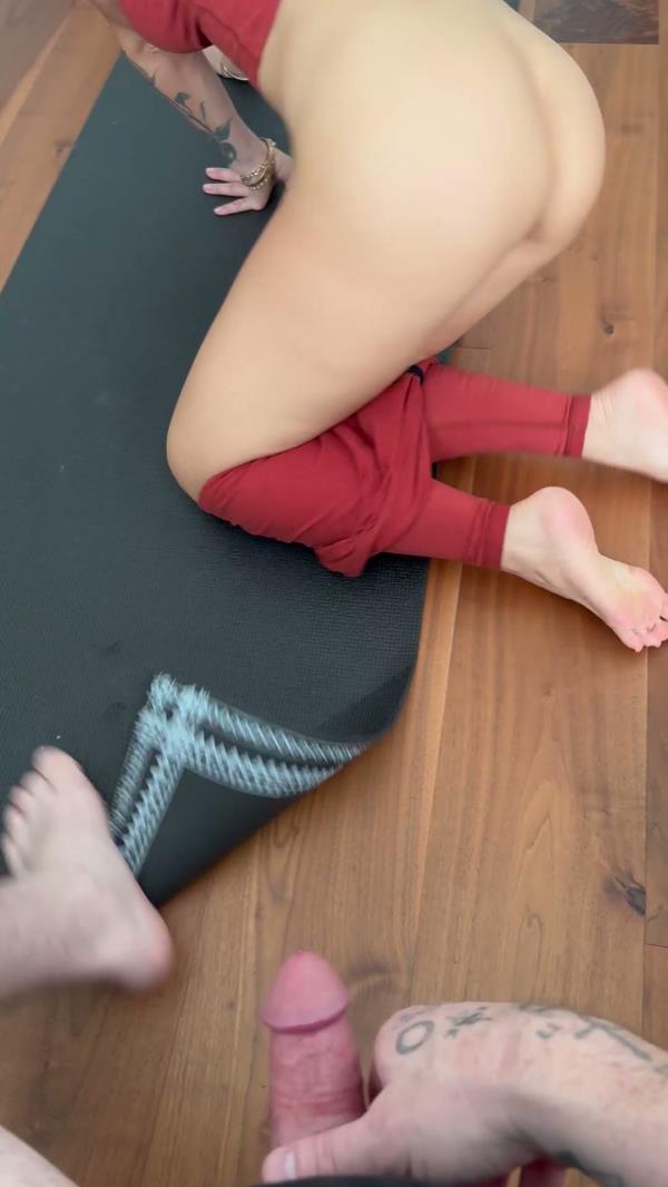 Asa Akira - Watching Me Stretch Turns Him On [FullHD 1080P]  