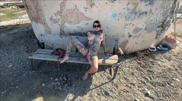 merry4fun - Selbstgemacht im Freien - Mangoplantage - Dirty Malaga Story [FullHD 1080P]  - MyDirtyHobby