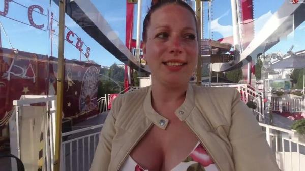Viola_Beck - PUBLIC UND OUTDOOR - Ferngesteuert vom MDH User [FullHD 1080P]  - MyDirtyHobby