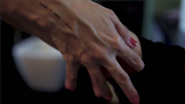 TheAlexaCreed - Delightful Striptease [4K 2160P]  