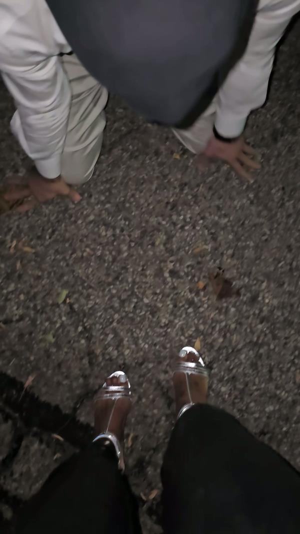 Ballbusting Bianca - Dominabianca - Sales Simp Cash Meet [FullHD 1080P]  