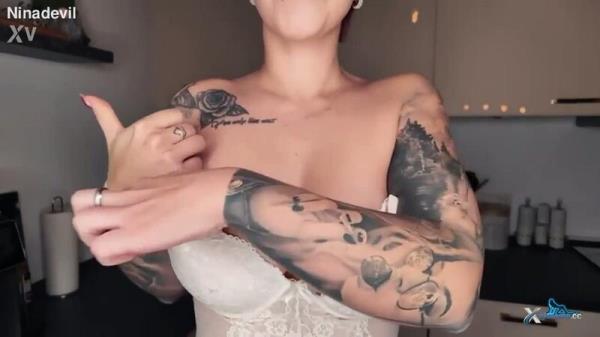Ninadevil - Stell dir vor, du kommst nach einem langen Tag nach Hause und ich wart... [HD 720P]  - MyDirtyHobby