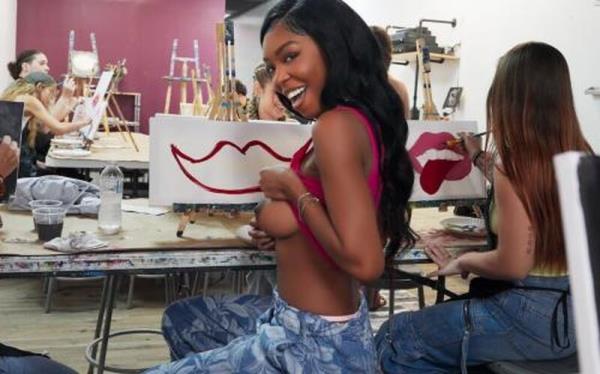 Munro Blaxxx - Painting Class Ass [FullHD 1080P]  - Let'sPostIt