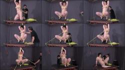 YvetteXtreme - Die Orgasmus Hocke [FullHD 1080P]  - MyDirtyHobby