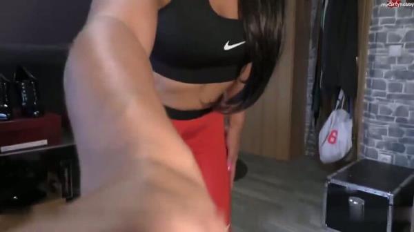 Red_Phoenix - Mein Sportoutfit [HD 720P]  - MyDirtyHobby