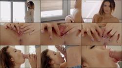 Lisa-Cat - Notgeil mit Finger in der Muschi und Schwanz im Mund [FullHD 1080P]  - MyDirtyHobby