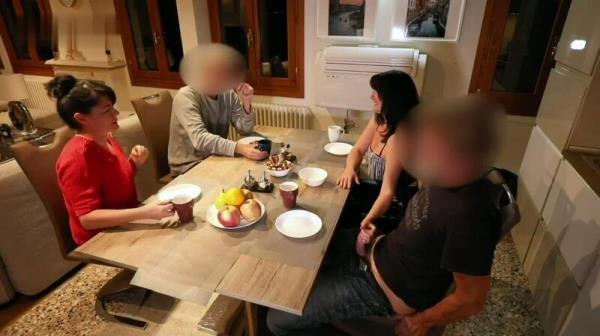 Alexalexandria - 19 Jahrigen beim gemeinsamen Abendessen [FullHD 1080P]  - MyDirtyHobby