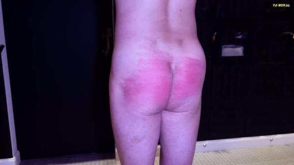 MissAlessaMilano - Beide Hande Gehangt Und Gepeitscht [FullHD 1080P]  - MyDirtyHobby