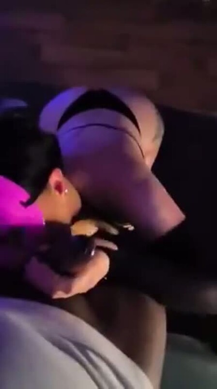 CurvyJ0909 - Ehefrau lutscht diesen schwanz und stopft deinen mund [SD 404P]  - MyDirtyHobby