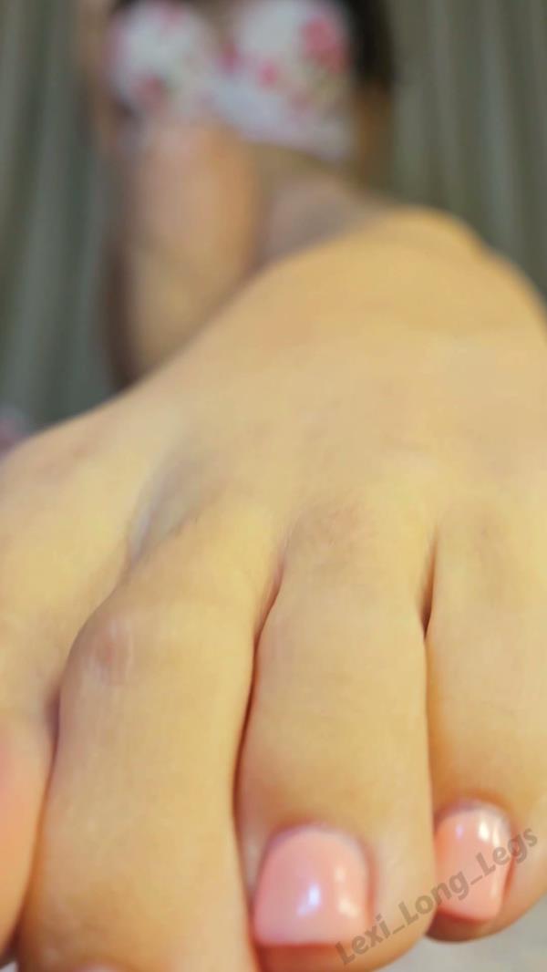Lexi Long Legs - Spring Goddess Foot Worship Instructions [FullHD 1080P]  