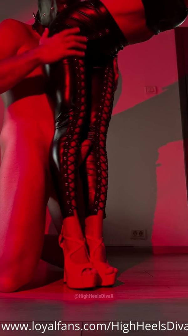 Goddess Maisha - Latex Domination - My Slave Worships And Endures My Crushing Control [SD 606P]  