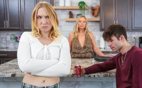 Mckenna Lynn - I Want Stepbros Big Dick To Make Me Cry [FullHD 1080P]  - StepSiblingsCaught