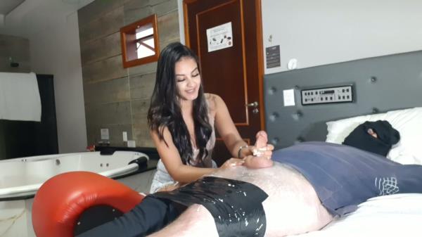 Hand And feet - Sharon femdom handjob [HD 720P]  