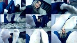 Kerri Kings Naughty Pleasures - Kerri King Rewards Daddy for Her Shopping Trip with a Dirty Sock Footjob _ Cum Countdown [HD 720P]  