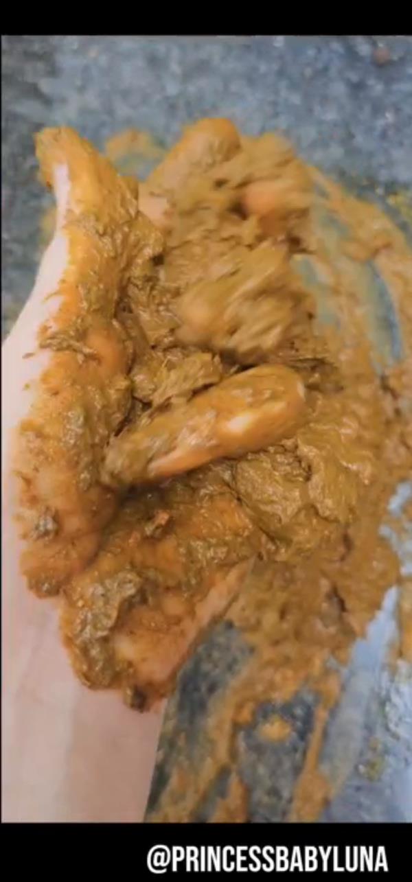 PrincessBabyLuna � Pooping Outside and Playing With It [SD 336P]  