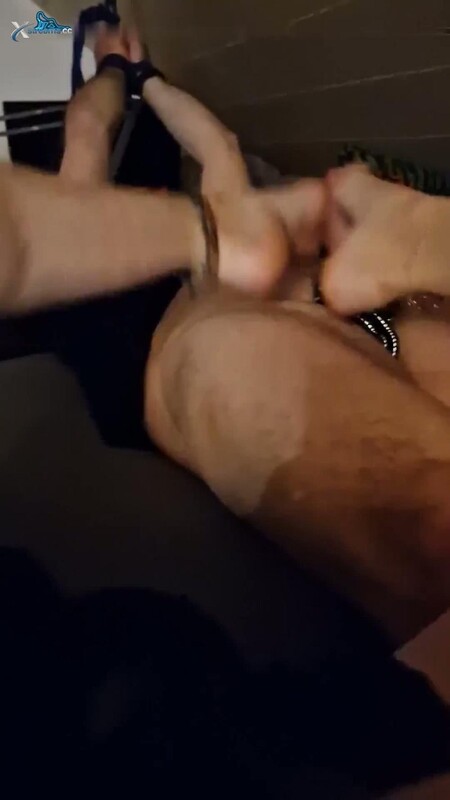 mistressformyslave - Fussjob weil ich gerade bock hatte [FullHD 1080P]  - MyDirtyHobby