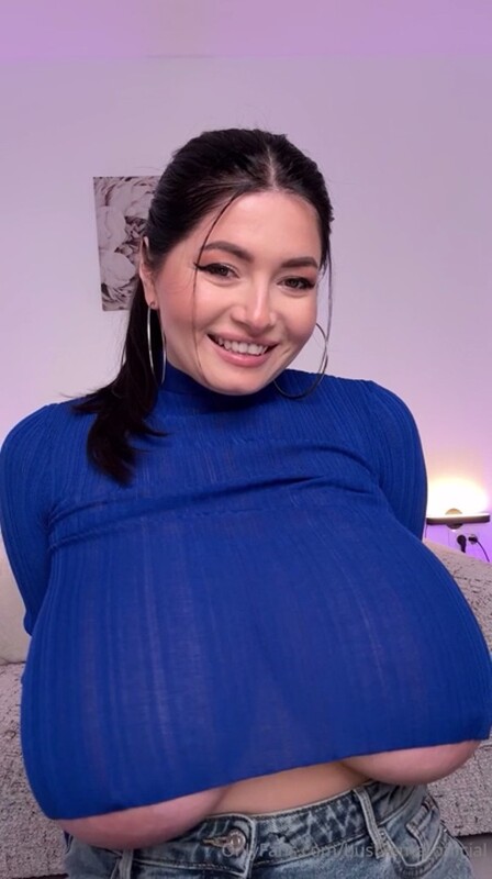 Busty Ema - Tittyfuck me in the club fantasy [SD 404P]  