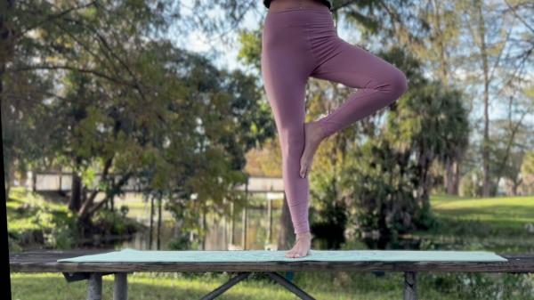 Dani Divinity - Bedtime treat for my good boys When this meditative thirst trap makes you too weak [FullHD 1080P]  