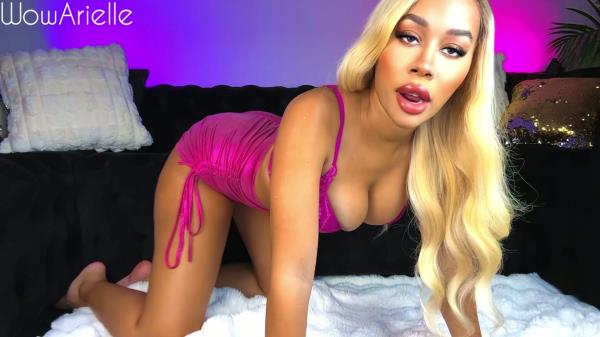 WowArielle - Locked and Permanently Useless [FullHD 1080P]